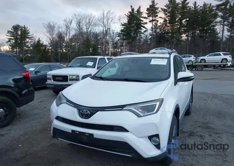 2017 Toyota Rav4 Xle из США, поврежденный, VIN 2T3RFREV2HW565730